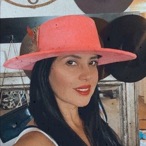 pink hat touch of style medium size